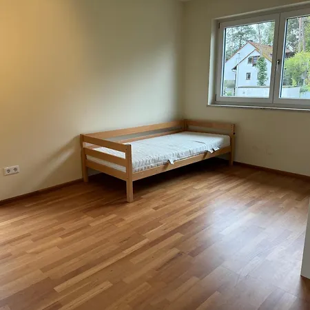 Gemuetliches Doppelhaushaelfte Villa