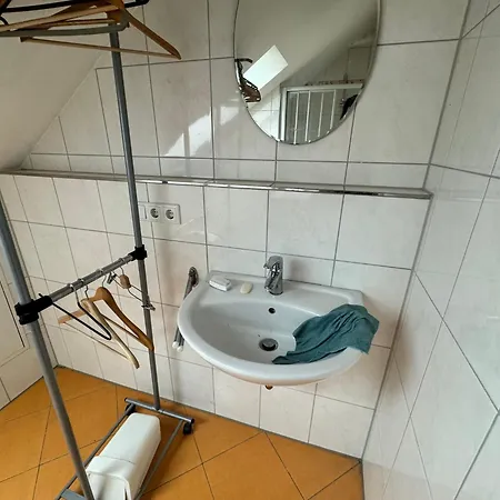 Gemuetliches Doppelhaushaelfte
